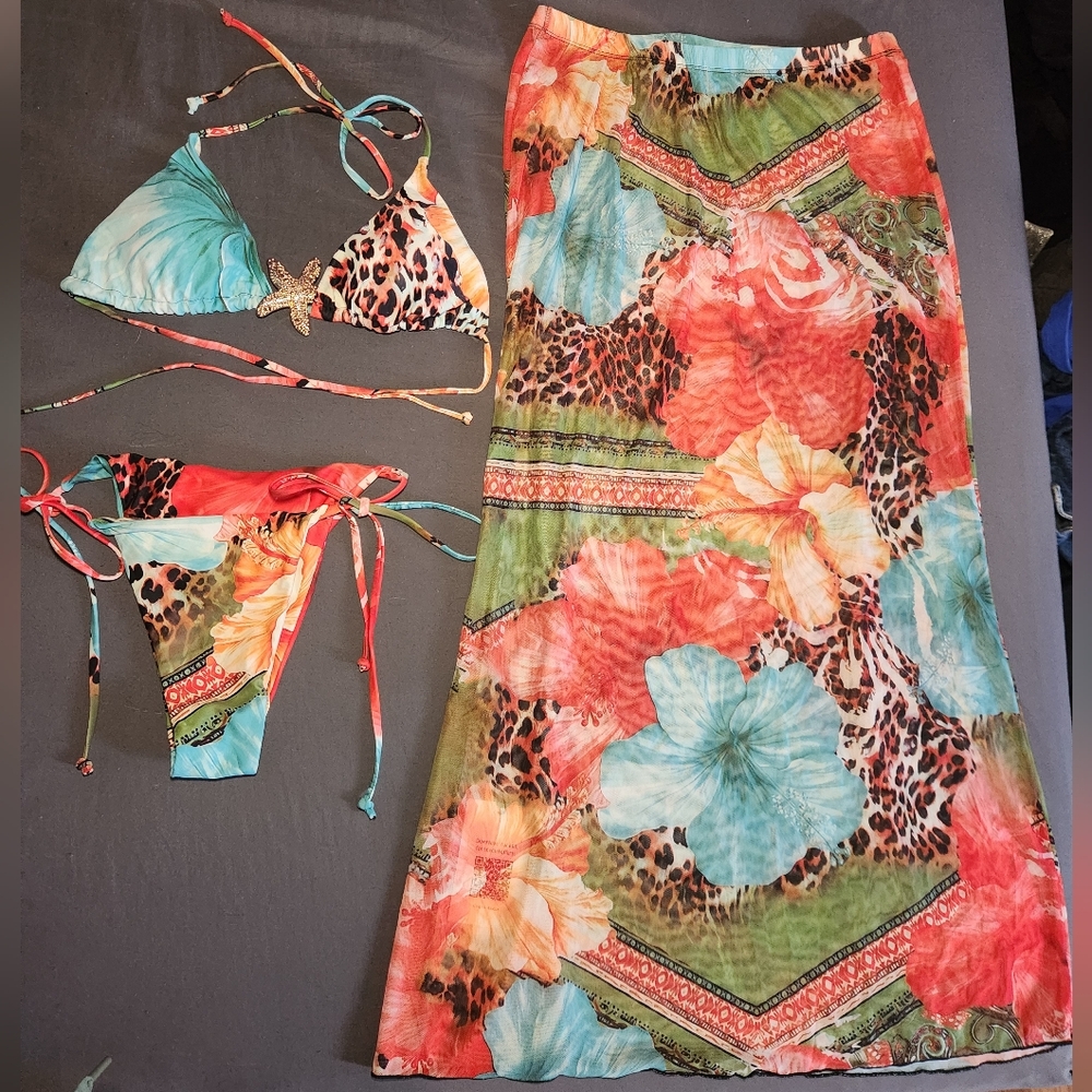 Floral and Leopard Print Bikini Set